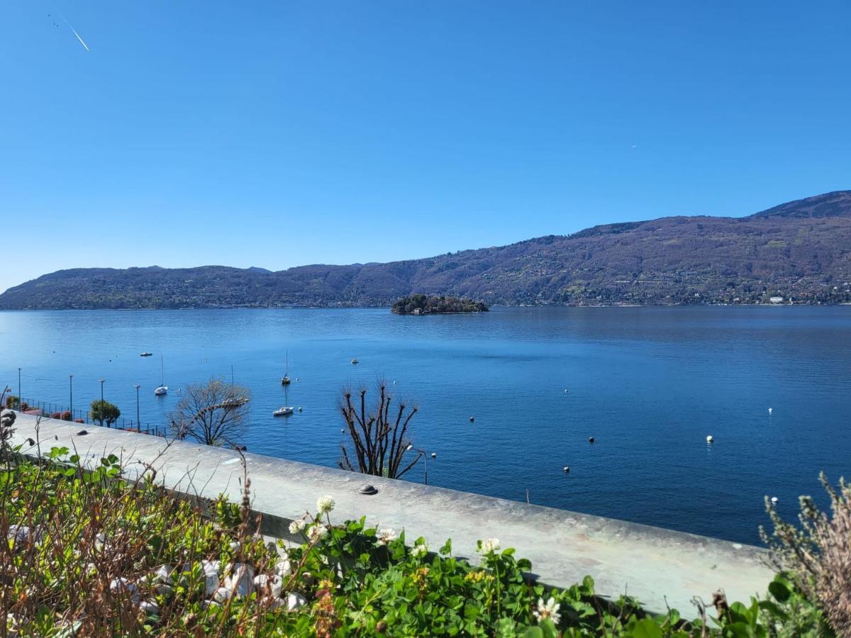 Attico Dei Castelli Apartment Verbania Exterior photo