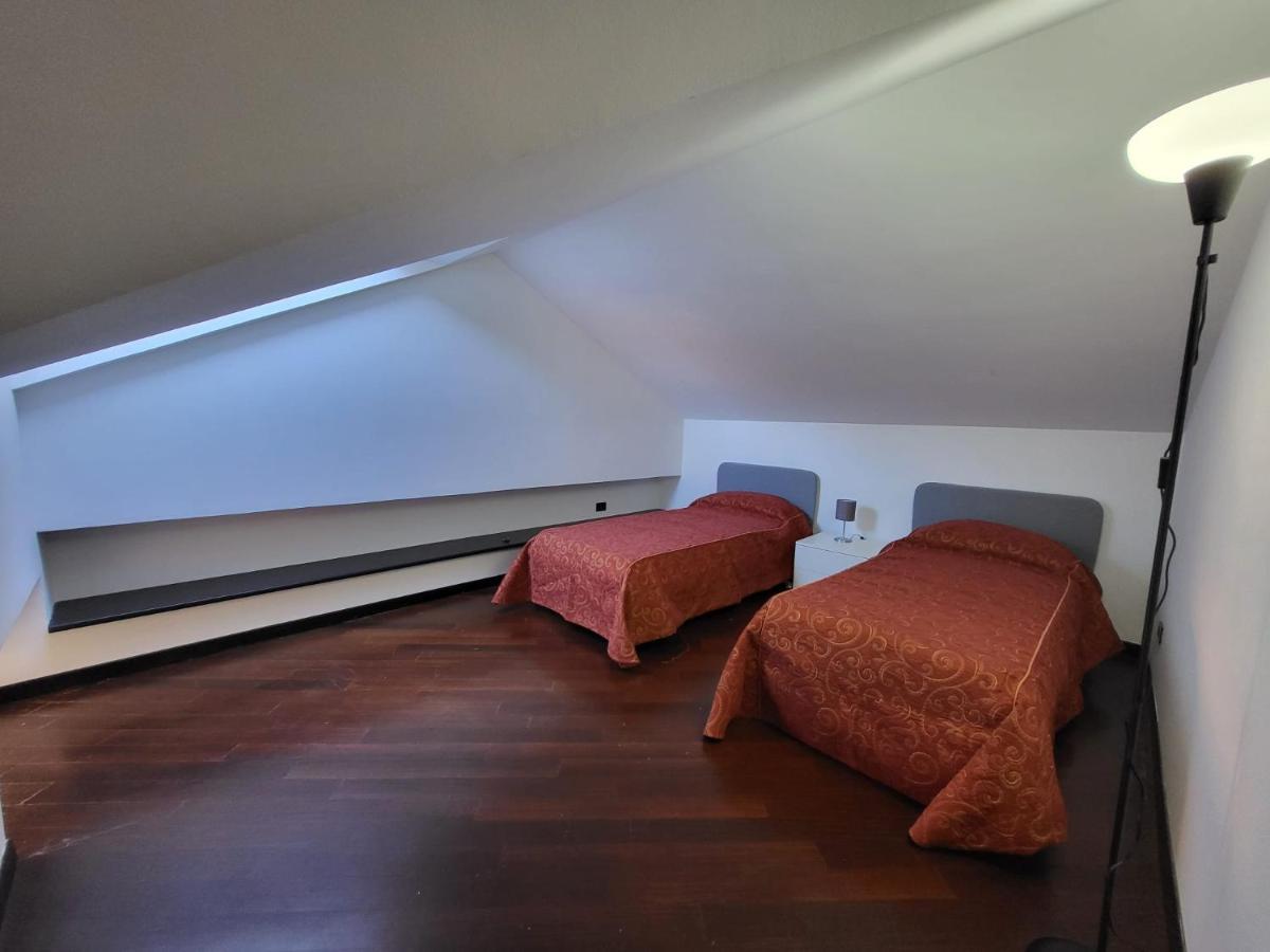 Attico Dei Castelli Apartment Verbania Exterior photo